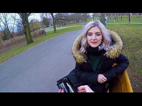 ❤️ Прогута врелу сперму странца за новац - пушење у парку од Еве Елфие ☑ Јебање код нас ❌❤